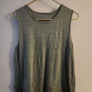 Linen sleeveless top
